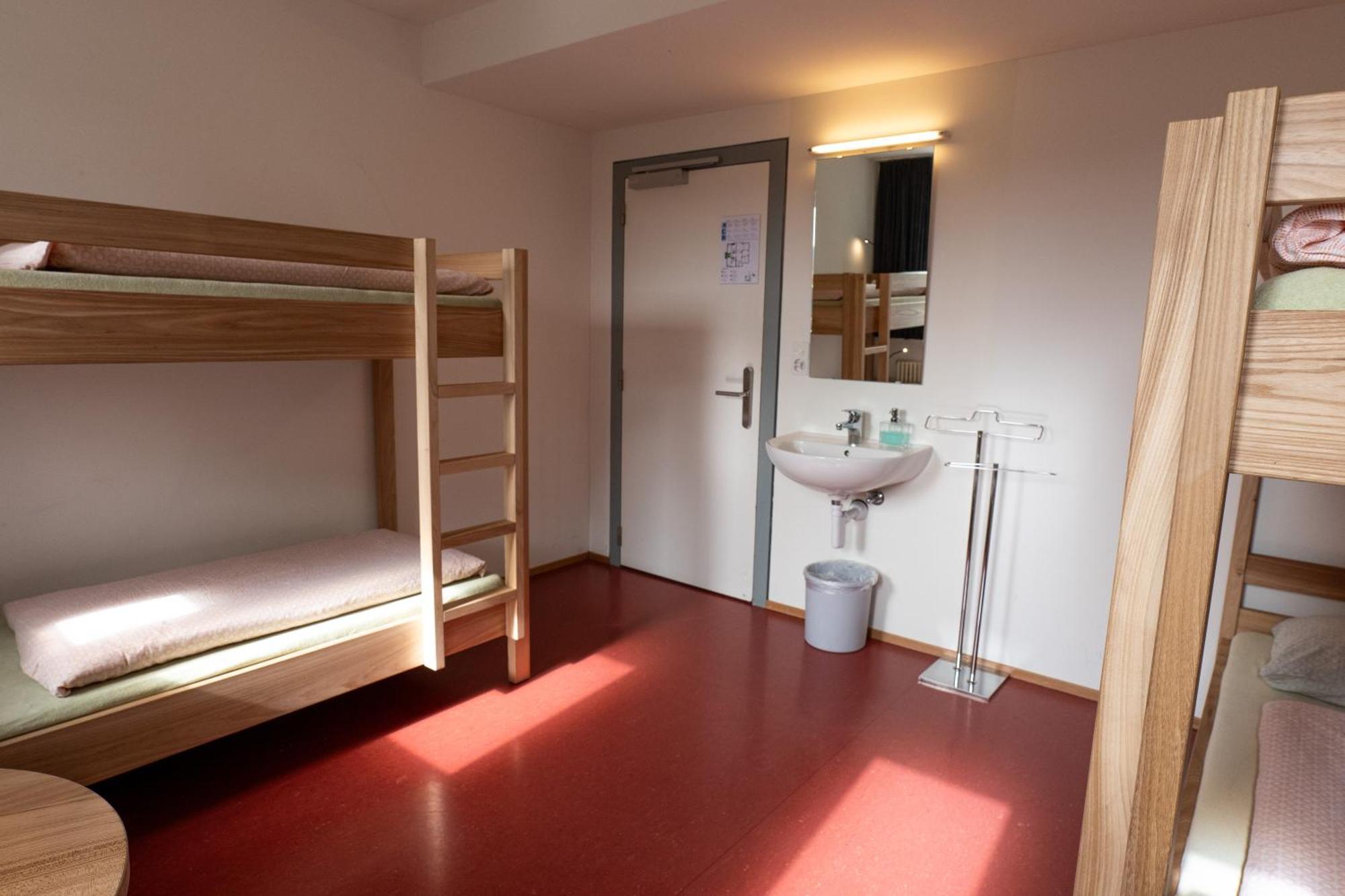 Kreuzlingen Youth Hostel Экстерьер фото